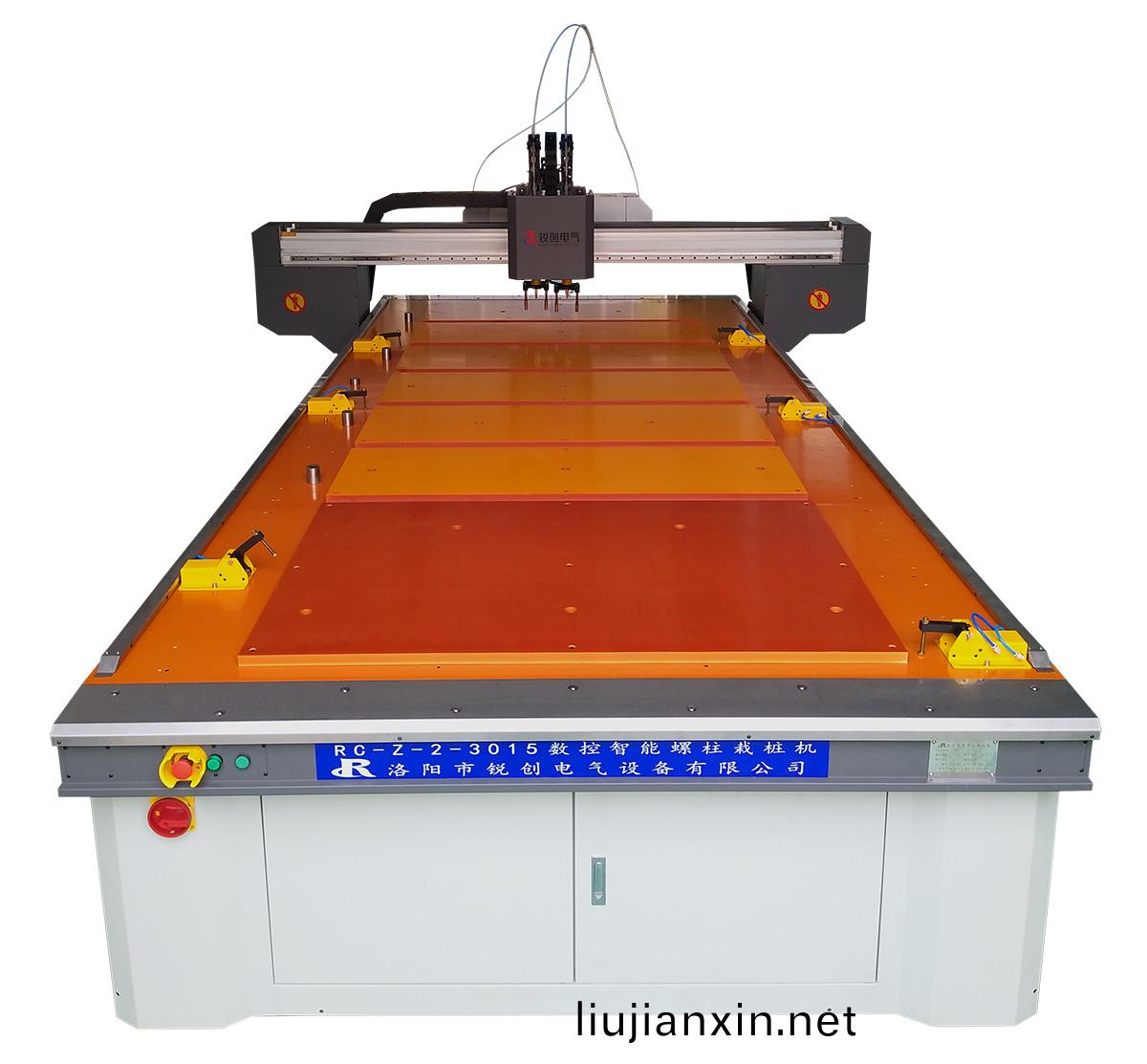 3015豎式(shi)大(da)檯麵數控栽樁機(ji)