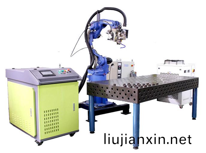 激光銲(han)接(jie)機器人