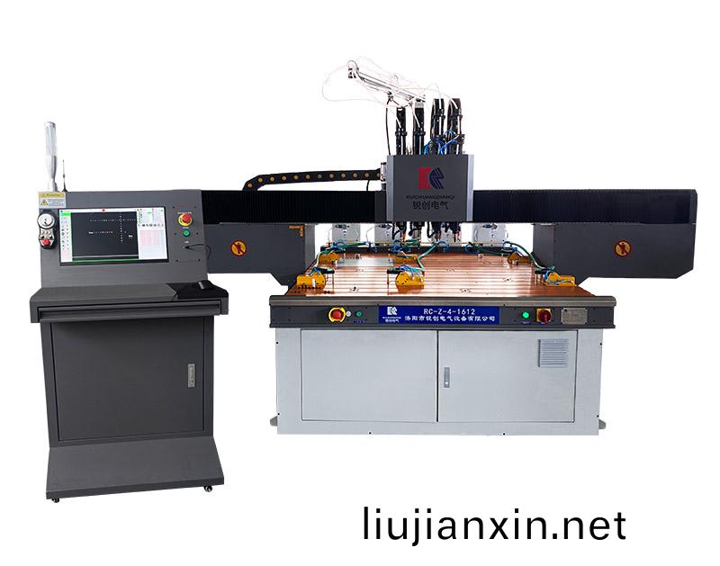 1612CNC栽(zai)釘(ding)機(ji)