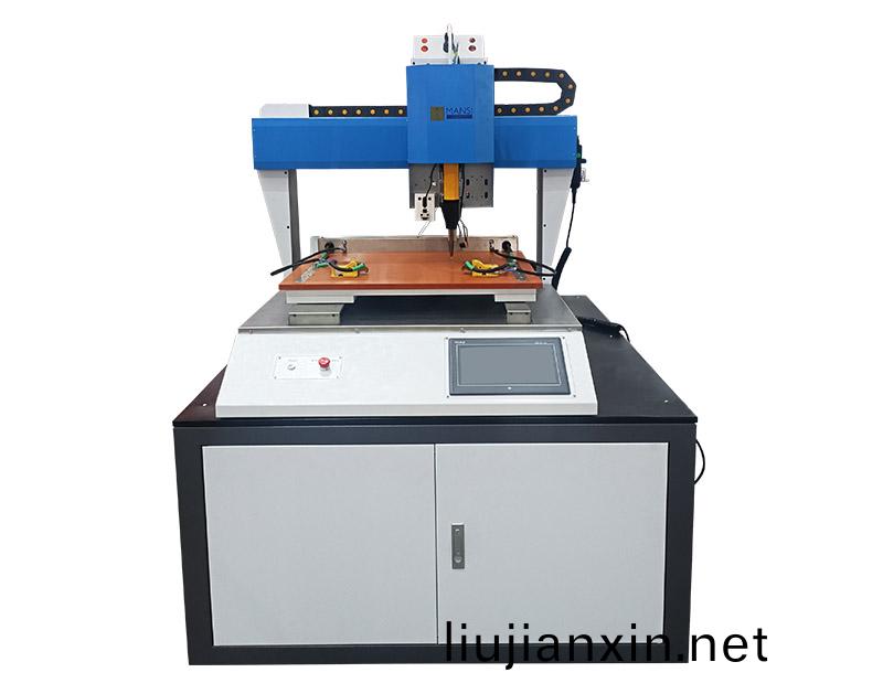 0505槕麵式(shi)栽釘(ding)機